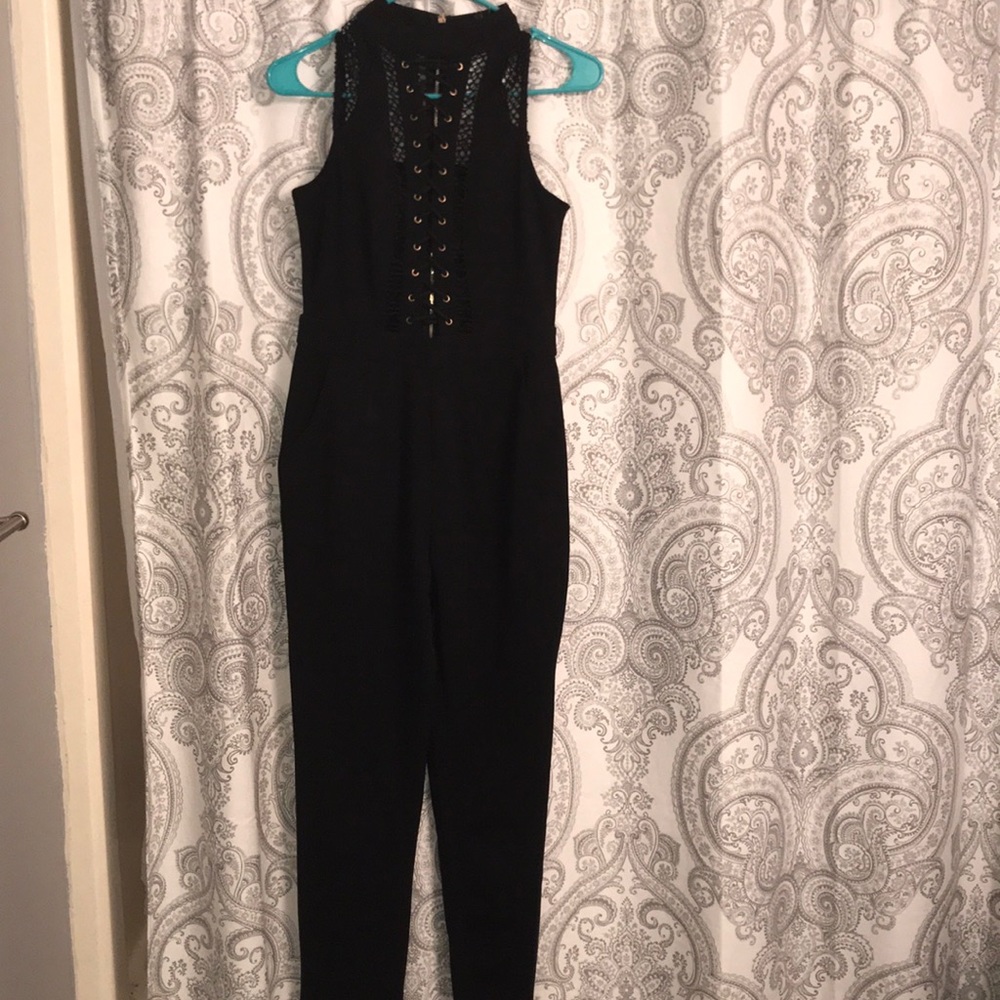 Back jumpsuit with tie top